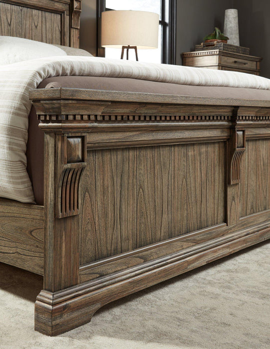 Markenburg Queen Bed