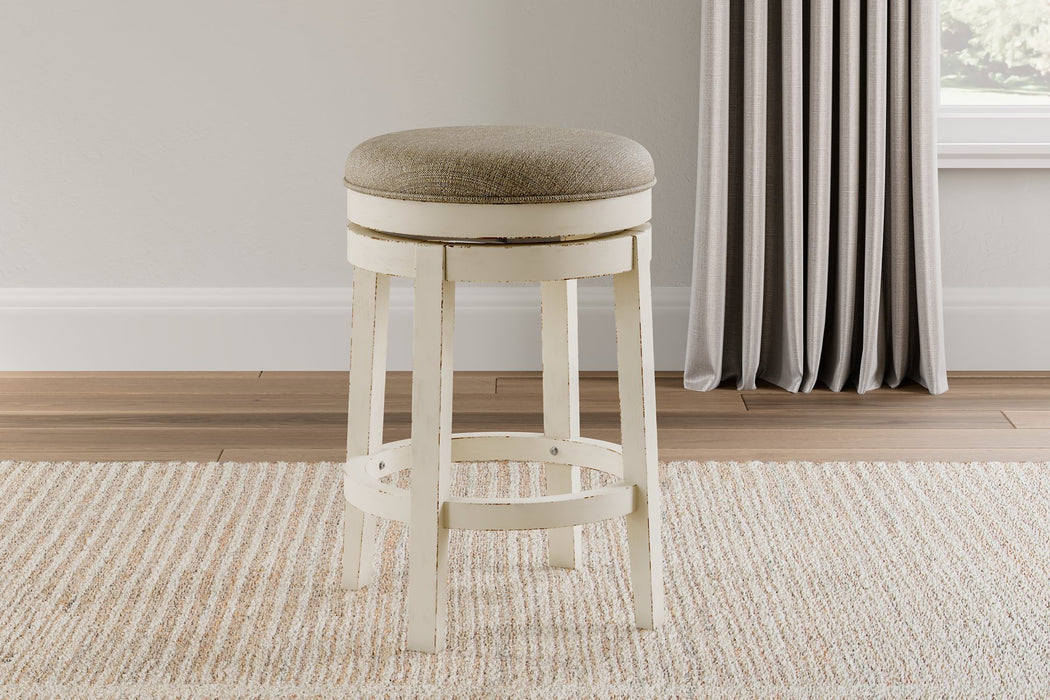 Realyn Counter Height Bar Stool - The Warehouse Mattresses, Furniture, & More (West Jordan,UT)